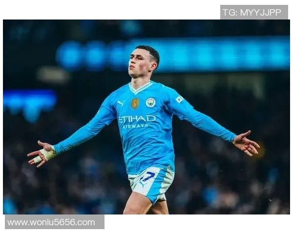 福登在曼城崛起之路:从青训小将到英超明星的成长故事 福登在曼城崛起之路:从青训小将到英超明星的成长故事